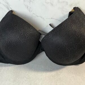 NWT Victoria Secret Push Up Bra $55